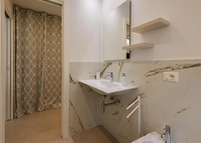 Golden Luxe - New Style In Dei Marmi Private Parking * 马尔米堡