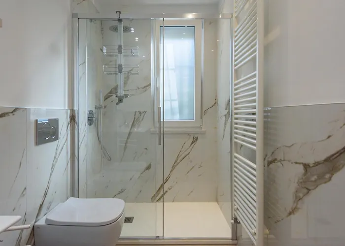 Golden Luxe - New Style In Dei Marmi Private Parking * 포르데데이마르미